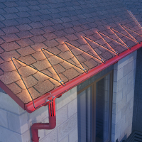 Roof and drainage protection against freezing